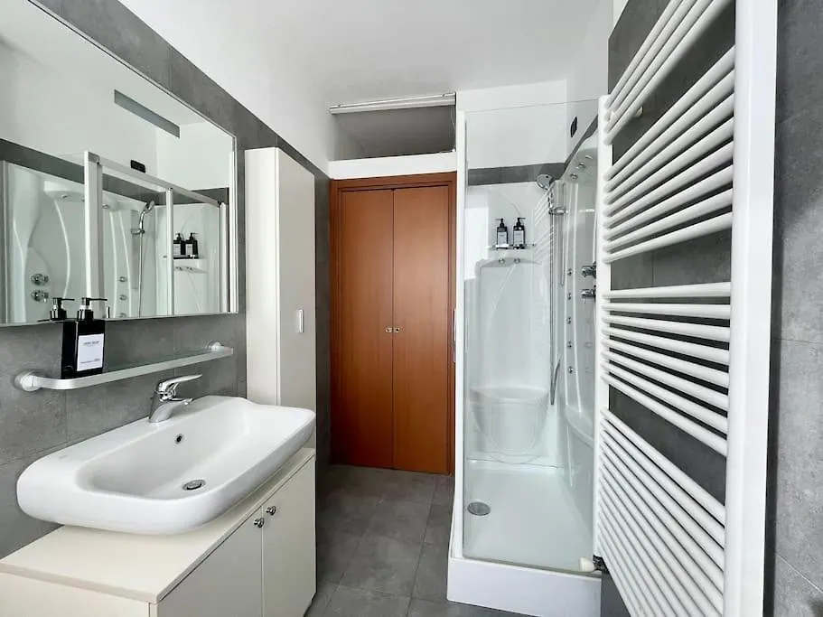 Ferienwohnung Santa Giulia Terrace Milano 0*, Mailand Italien