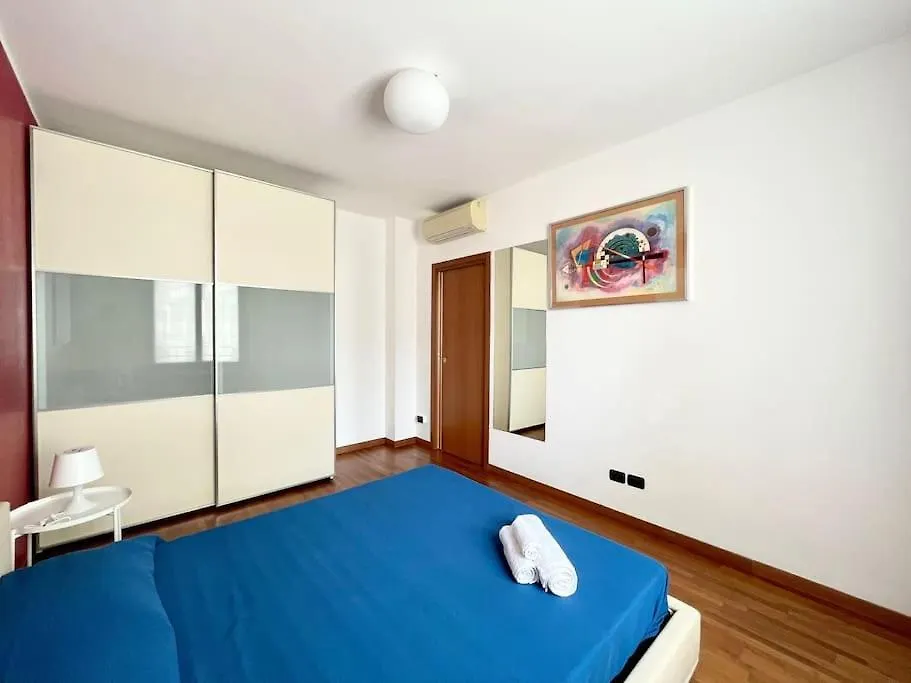 Apartment Ferienwohnung Santa Giulia Terrace Milano