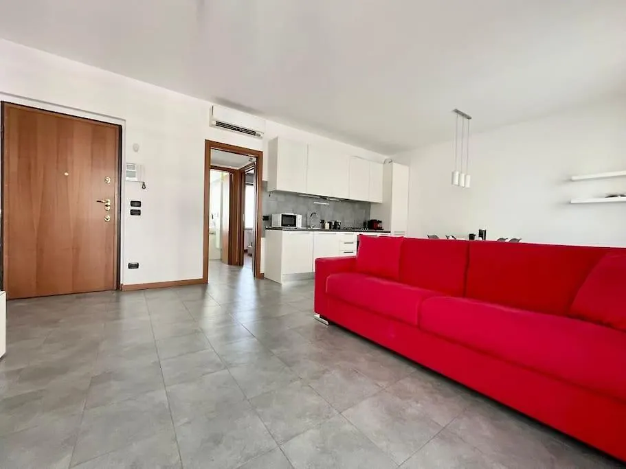 Apartment Ferienwohnung Santa Giulia Terrace Milano Italien